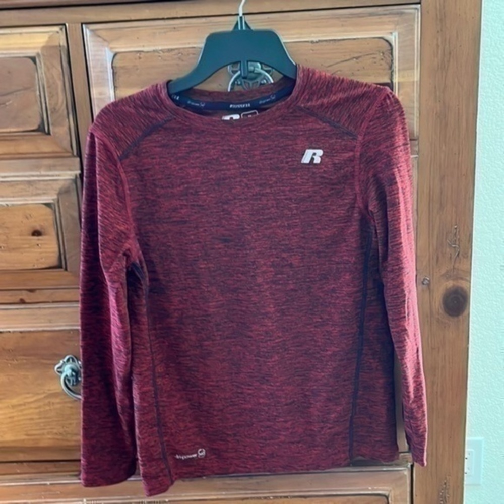 Russell Athletic Boy’s Long Sleeve Tee Size Medium (8) EUC